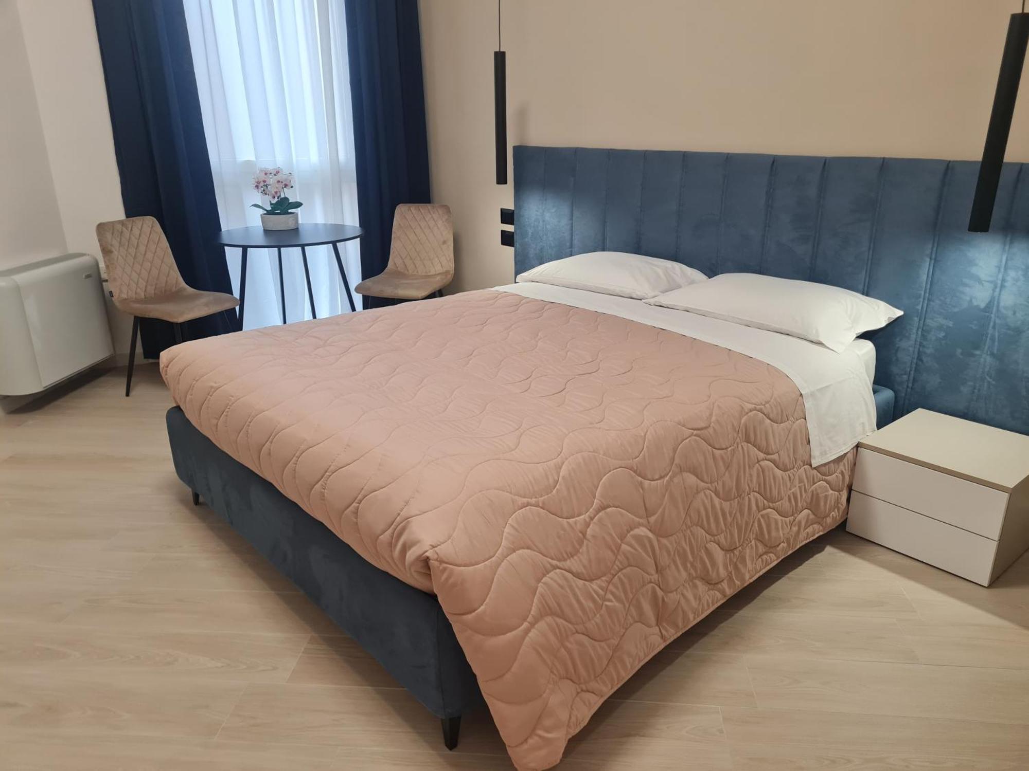 Nel Sole Business Appartement Bologna Buitenkant foto