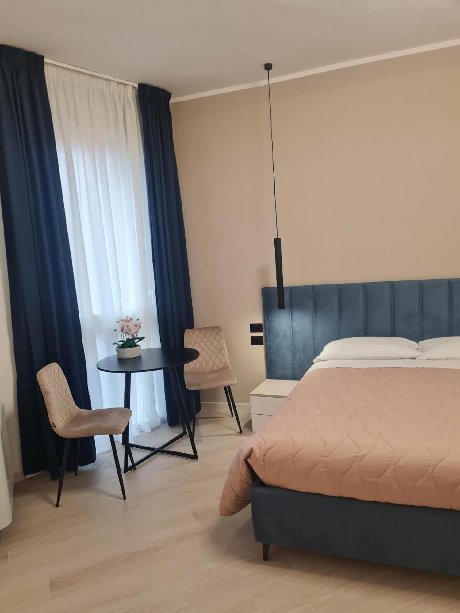 Nel Sole Business Appartement Bologna Buitenkant foto